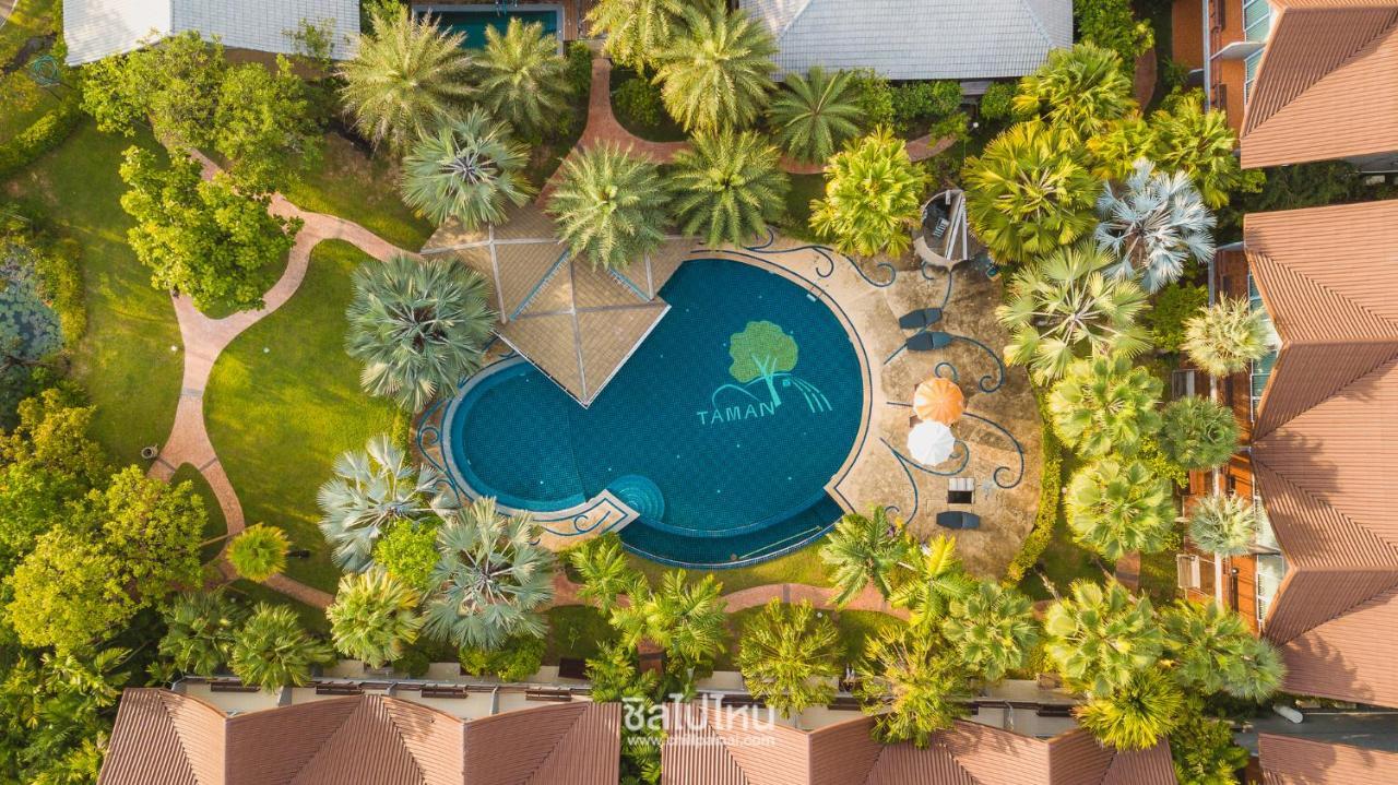 Taman Resort Пхітсанулок Екстер'єр фото